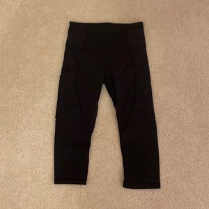 Lululemon cropped leggings!